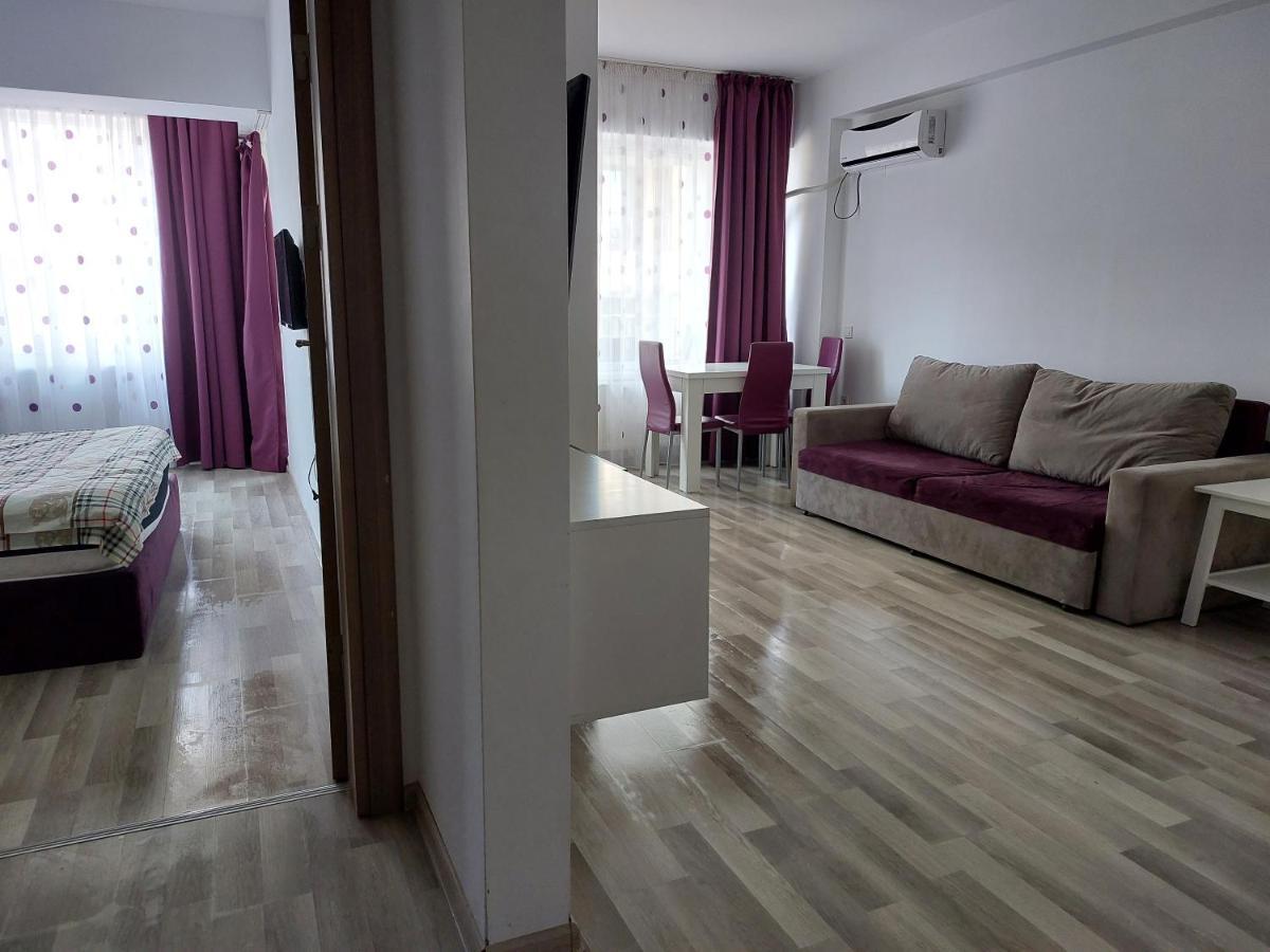 Apartment By The Sea Summerland Mamaia Mamaia